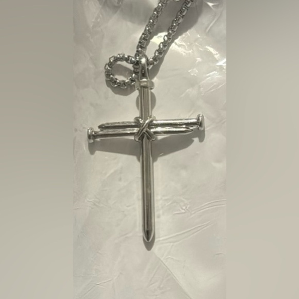 NWT | Nail Cross Necklace